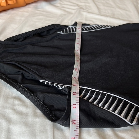 Miraclesuit One Piece Swimsuit in Black and White Racerback - Picture 12 of 14